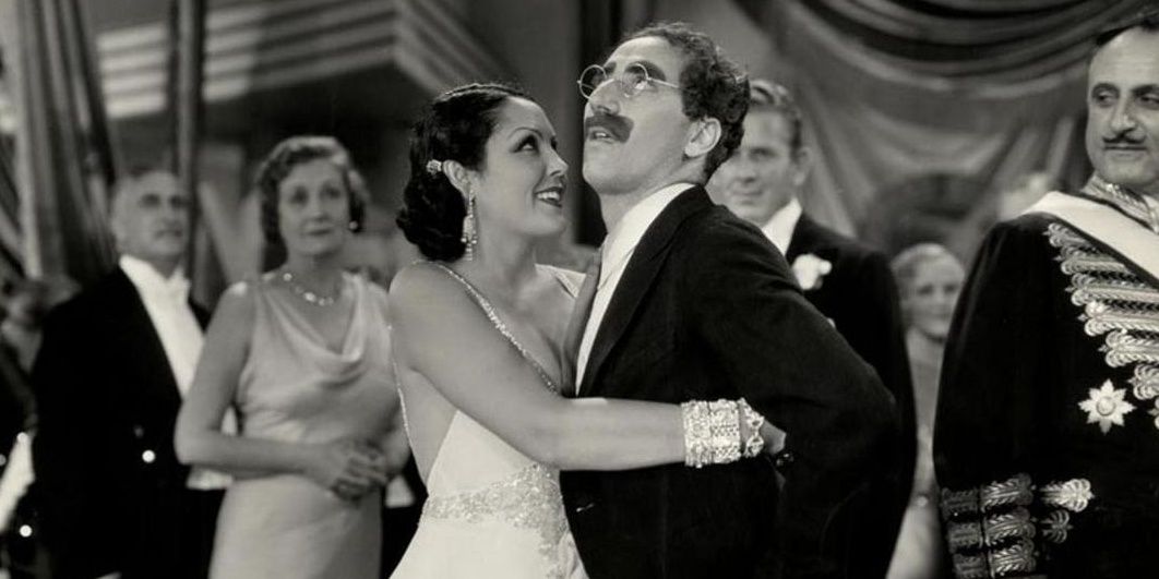 Groucho Marx como Rufus T. Firefly en Sopa de pato