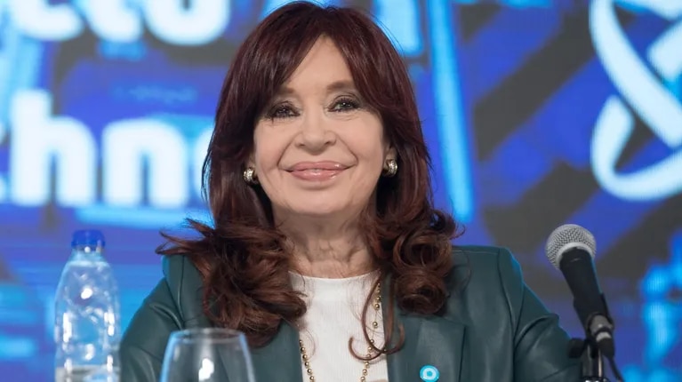 Cristina Kirchner reappears in public: doubts about what she will say about Justice and what the nod to Massa would be like.  (Photo: AFP/Cristina Kirchner Press/Charo Larisgoitia).