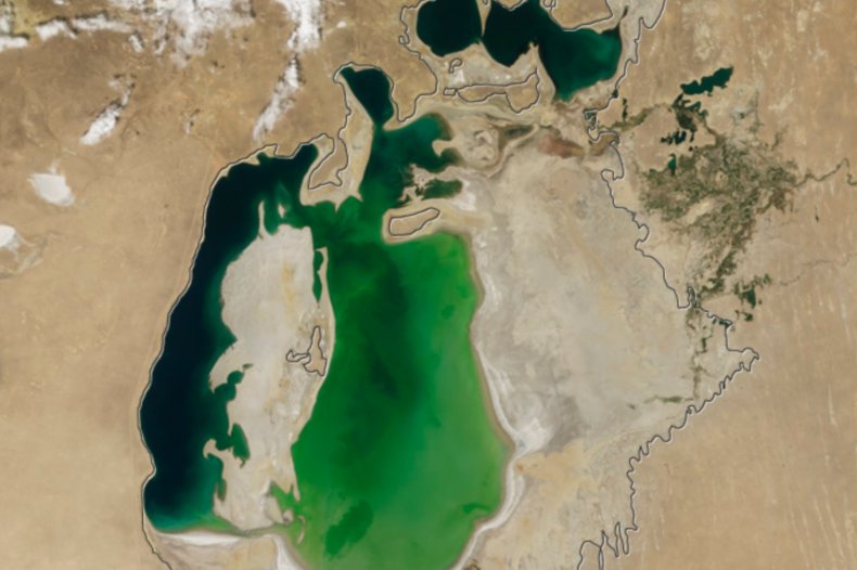 Mar de Aral 2000