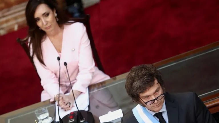 Tension grows between vice president Victoria Villarruel and president Javier Milei due to the DNU session (Photo: Reuters).