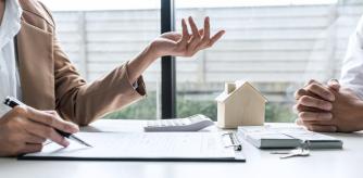 ¿Vas a comprar una casa?  Un agente hipotecario puede ser tu mejor aliado