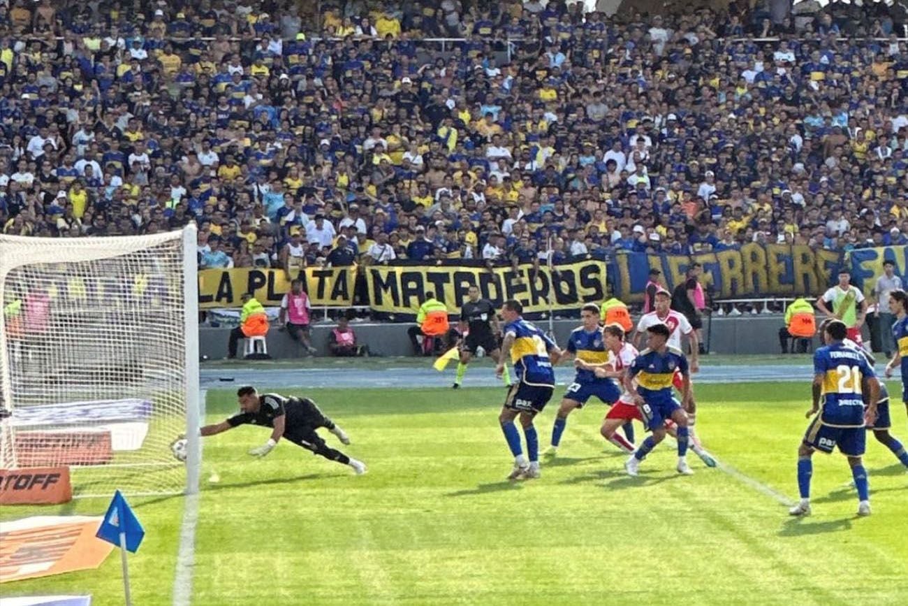 The photo of the date that clears up doubts about the disallowed goal in the Superclásico, between Boca and River.  (Courtesy Agustín Cáffaro)