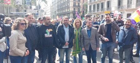 Miembros del Govern, incluido el presidente Pere Aragonès, en la manifestación